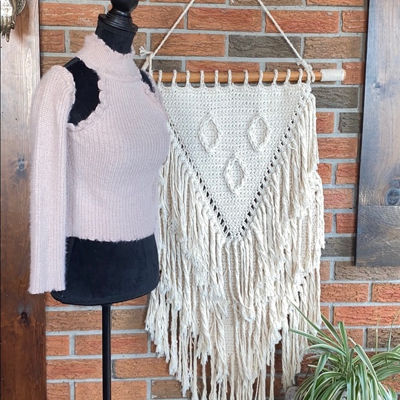 🌶 HOT & DELICIOUS Crop Top - Picture 2 of 7